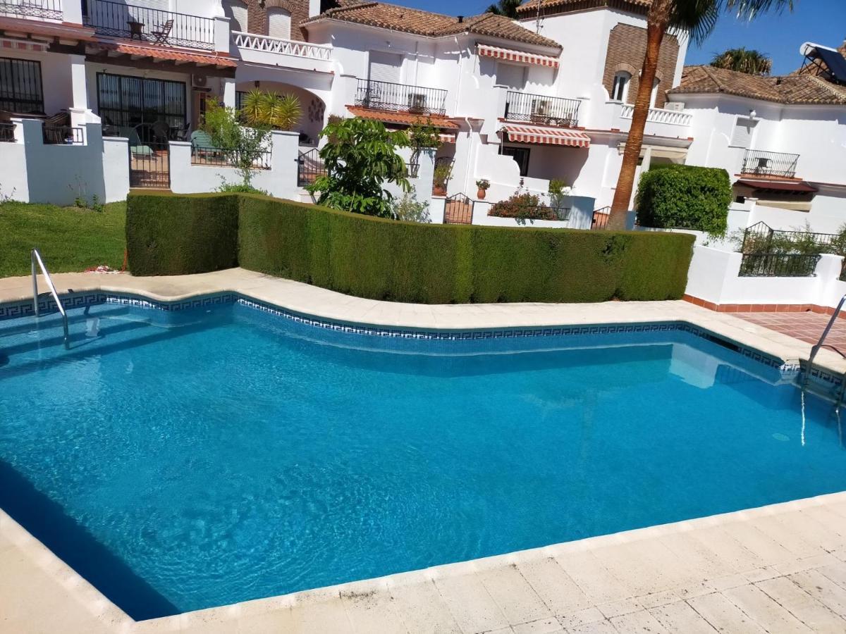 Casa cipreses 6 nerja Villa Luaran gambar